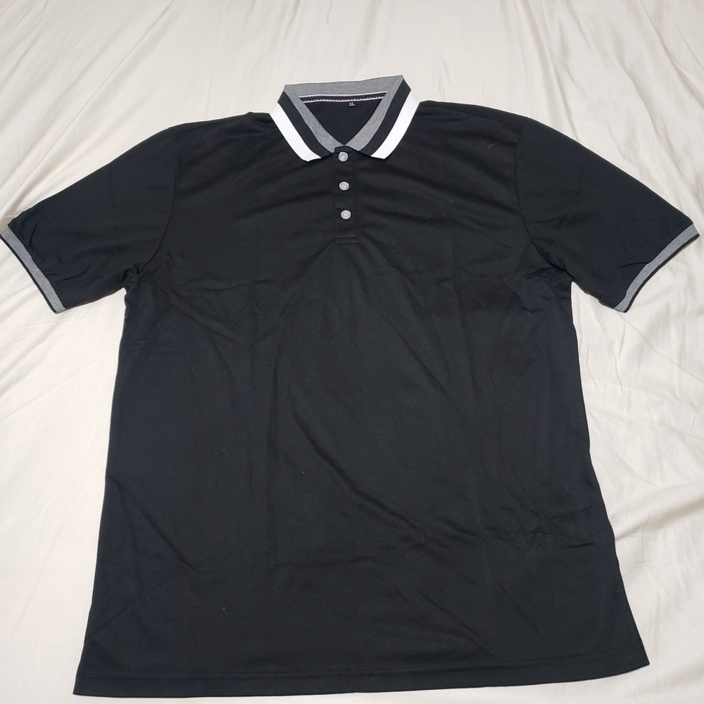 Black Men's Short-Sleeve Polo Shirt with Contrast Trim